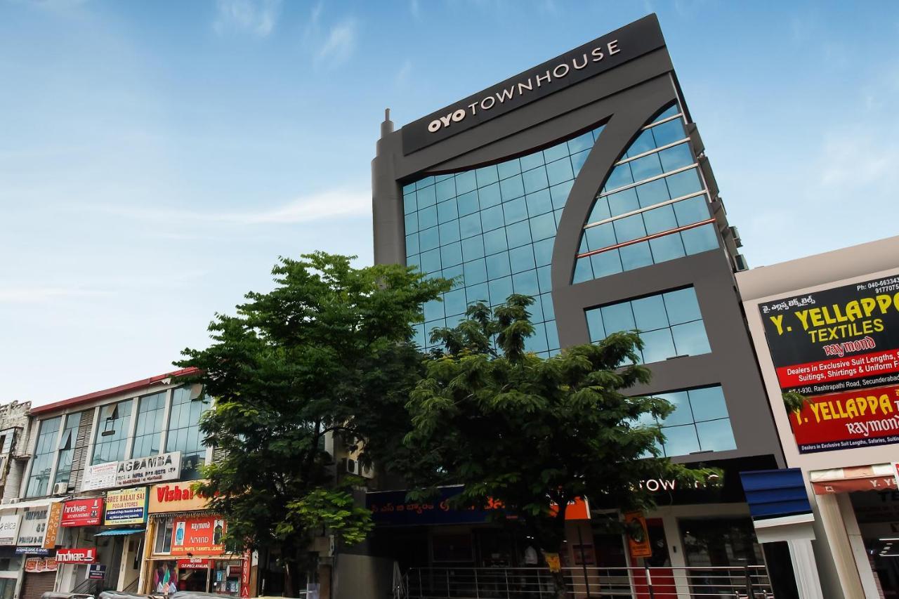 Отель Oyo Townhouse 600 Gangothri Secunderabad Экстерьер фото