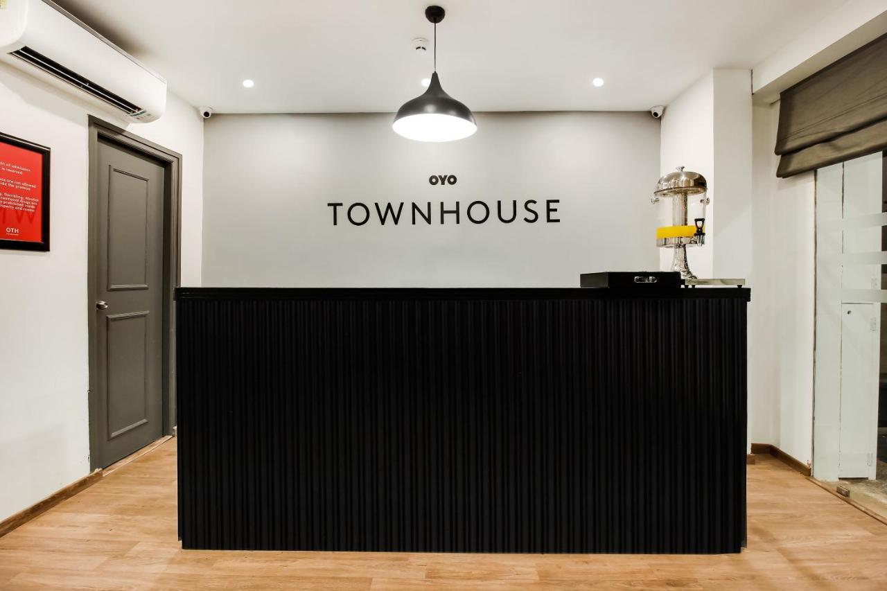 Отель Oyo Townhouse 600 Gangothri Secunderabad Экстерьер фото