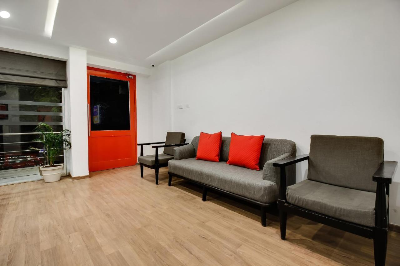 Отель Oyo Townhouse 600 Gangothri Secunderabad Экстерьер фото